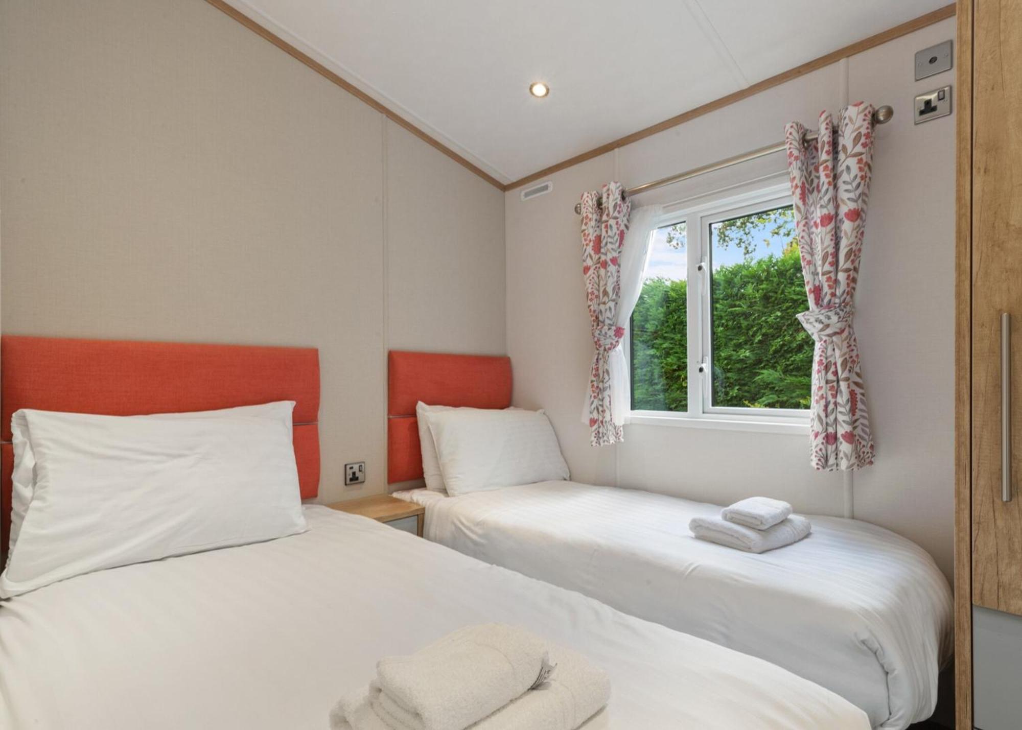 Noble Court Holiday Park Narberth Rom bilde