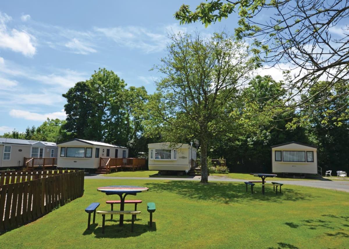Noble Court Holiday Park Narberth Eksteriør bilde